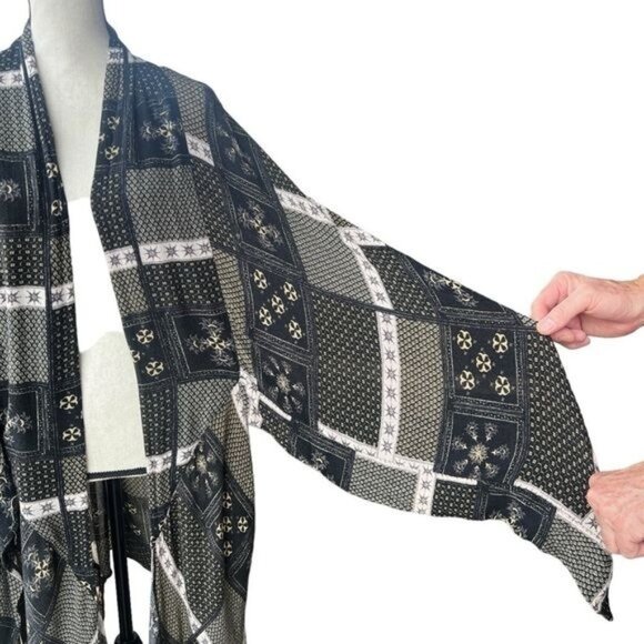 Free People Boho Open Front Printed Kimono Cardigan Lightweight Womens Sz XS/S - Picture 4 of 12